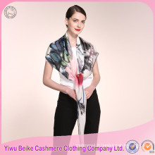 Prix ​​en gros unique design femme fait main en soie écharpe avec beaucoup de couleurs